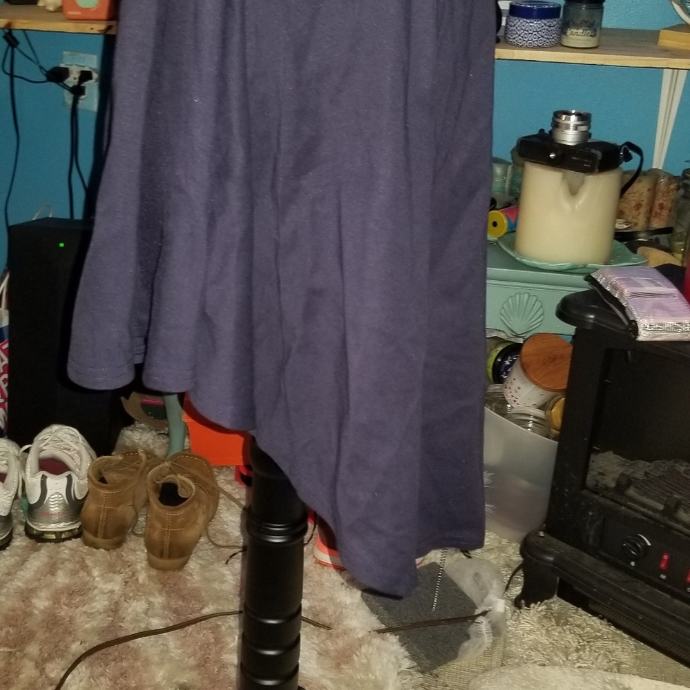 Dress - Picture 2 of 6